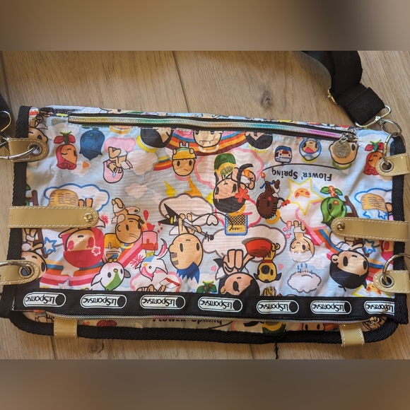 LeSportSac TokiDoki Foldover Ciao Ciao Bag in 'Paradiso' - Picture 4 of 8